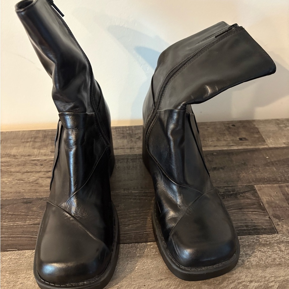 Fitzwell Women’s Leather Boots - Size 7 1/2